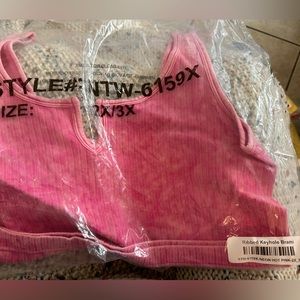 Zenana Bralette Brami 2X/3X rubbed keyhole and neon hot pink NWT